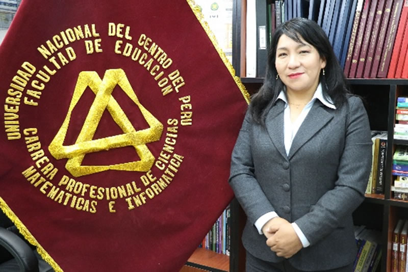 Jacqueline Santos Julca